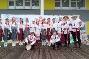 Абласны фестываль-свята побытавых танцаў  “Танцуем па-даўнейшаму”у аграгарадку Дзітва