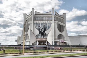 Гастроли Гродненского драмтеатра в Волковыске