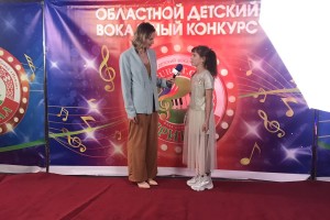 Участница коллектива «ЮниSтар» Дарья Журко стала полуфиналисткой вокального конкурса «Euro-T.O.N»