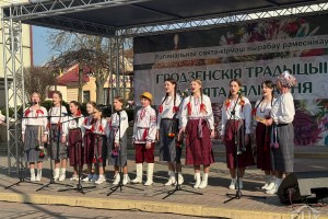 Ваўкавыскія «Чобаты» павіншавалі Гродна з надыходзячым Вялікаднем!