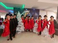 photo_5352538336662327147_y